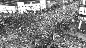 Rory Jackson's photo of over a thousand people lying 'dead' in the middle of Blackfriars Road, London. Converted to black & white.